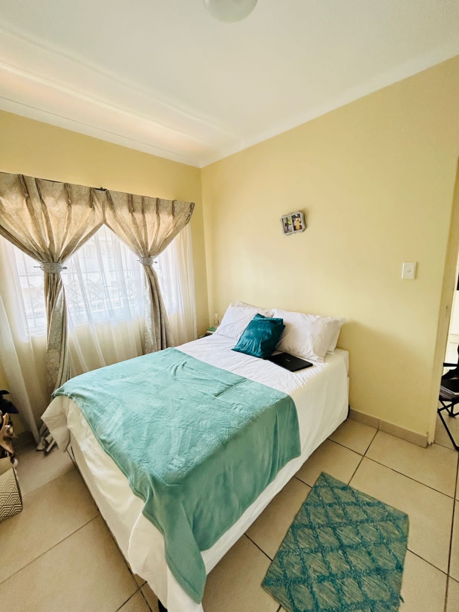 2 Bedroom Property for Sale in Umbilo KwaZulu-Natal