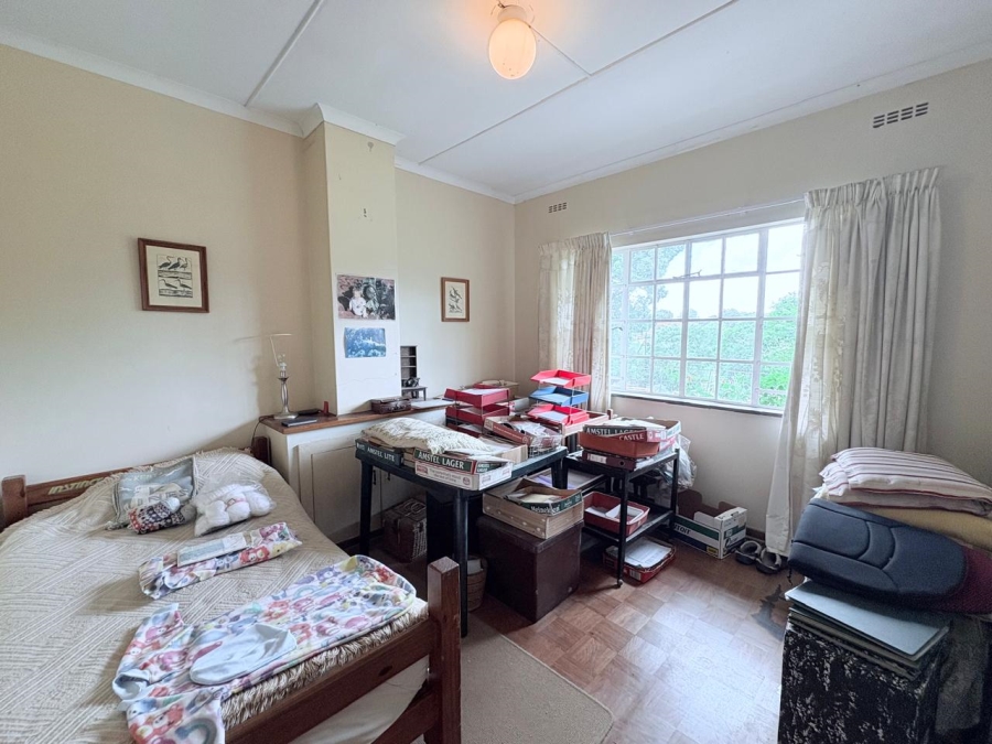 6 Bedroom Property for Sale in Leonard KwaZulu-Natal