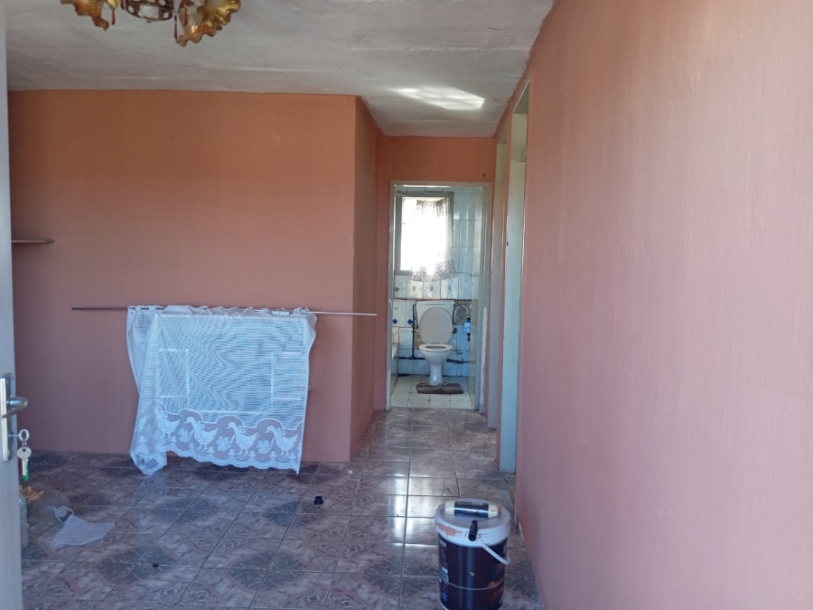 1 Bedroom Property for Sale in Lenham KwaZulu-Natal