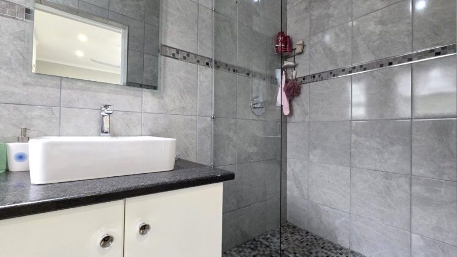 4 Bedroom Property for Sale in The Wolds KwaZulu-Natal