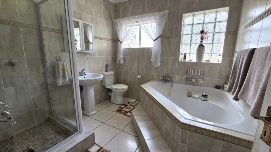 4 Bedroom Property for Sale in The Wolds KwaZulu-Natal