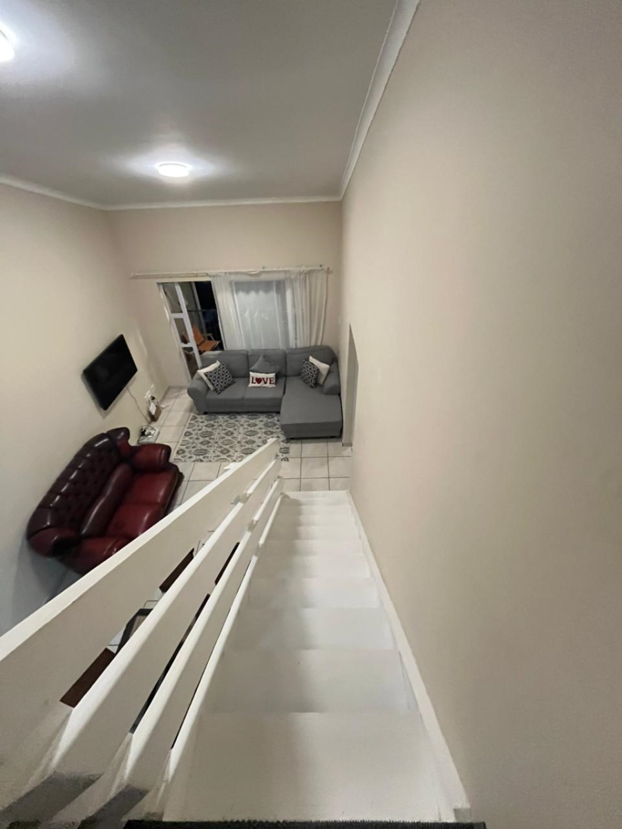 To Let 2 Bedroom Property for Rent in Chase Valley KwaZulu-Natal