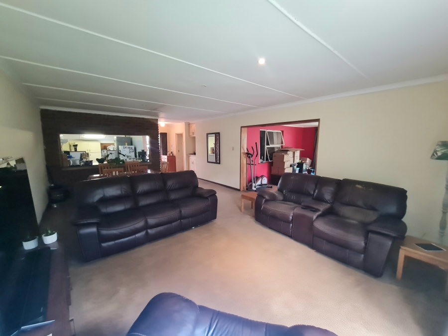 3 Bedroom Property for Sale in Pelham KwaZulu-Natal