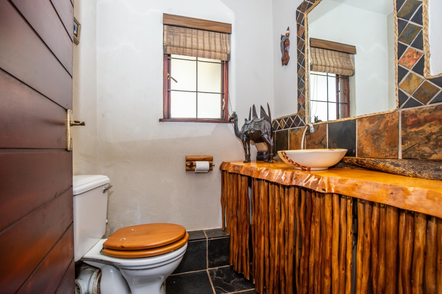 4 Bedroom Property for Sale in Winston Park KwaZulu-Natal