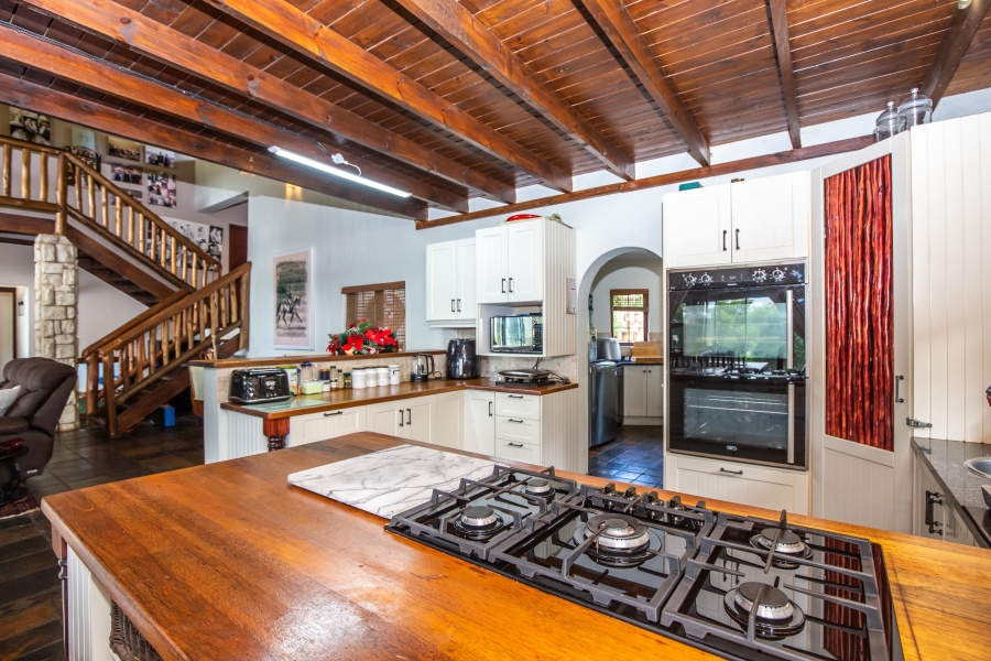 4 Bedroom Property for Sale in Winston Park KwaZulu-Natal