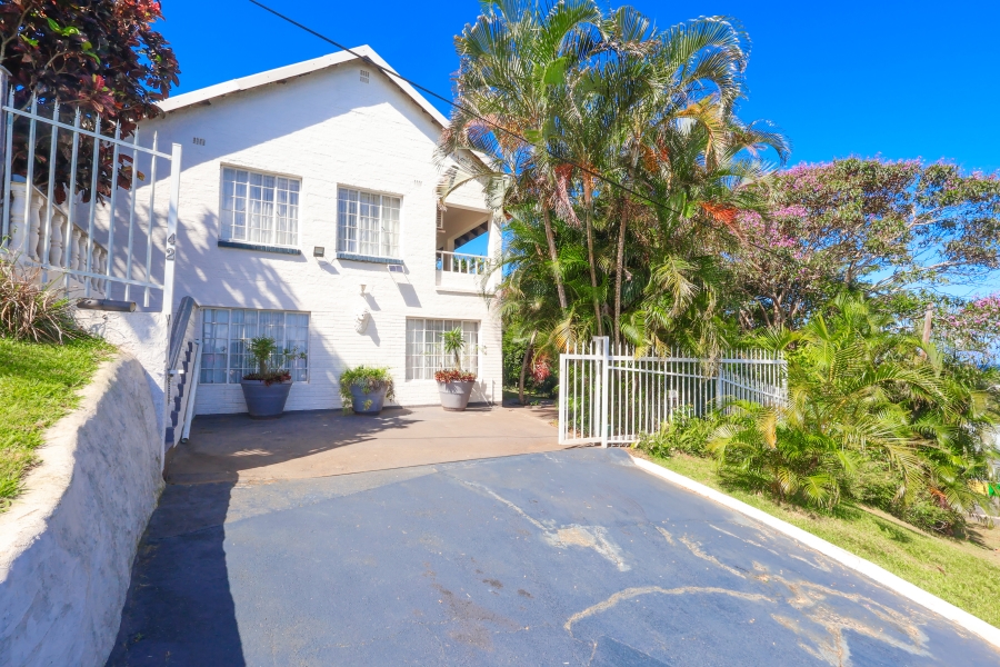 4 Bedroom Property for Sale in Amanzimtoti KwaZulu-Natal