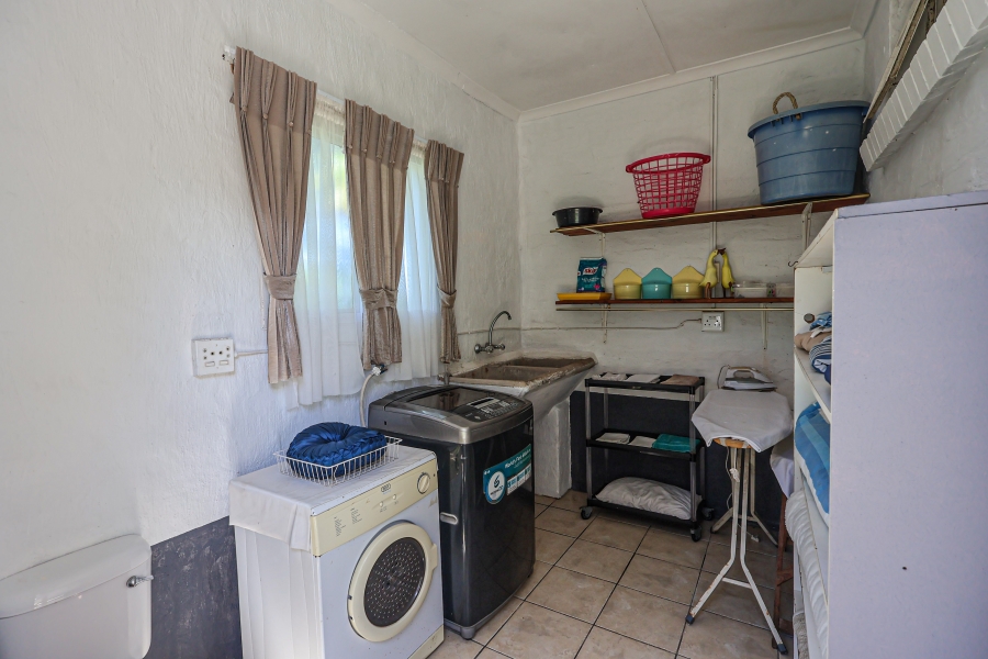 4 Bedroom Property for Sale in Amanzimtoti KwaZulu-Natal