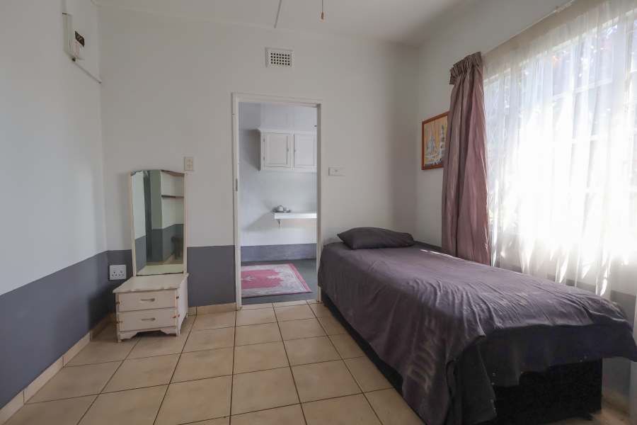 4 Bedroom Property for Sale in Amanzimtoti KwaZulu-Natal