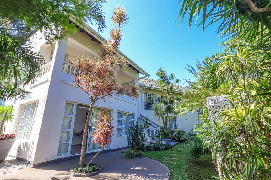 4 Bedroom Property for Sale in Amanzimtoti KwaZulu-Natal