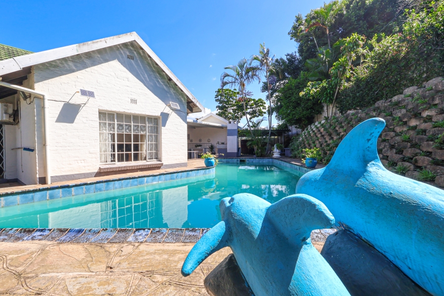 4 Bedroom Property for Sale in Amanzimtoti KwaZulu-Natal