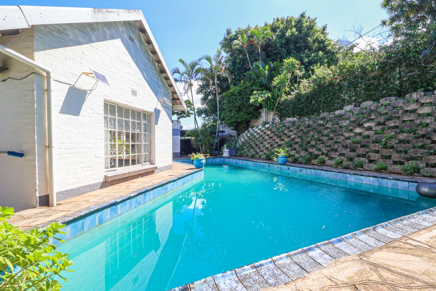 4 Bedroom Property for Sale in Amanzimtoti KwaZulu-Natal