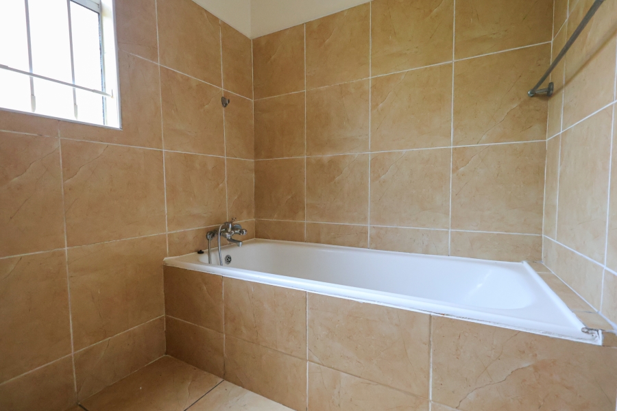 2 Bedroom Property for Sale in Windermere KwaZulu-Natal