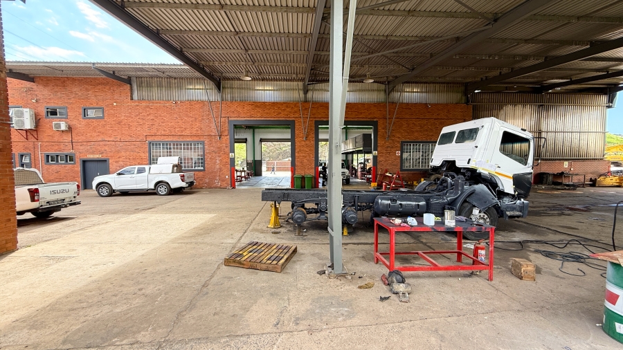 To Let commercial Property for Rent in Glen Anil KwaZulu-Natal