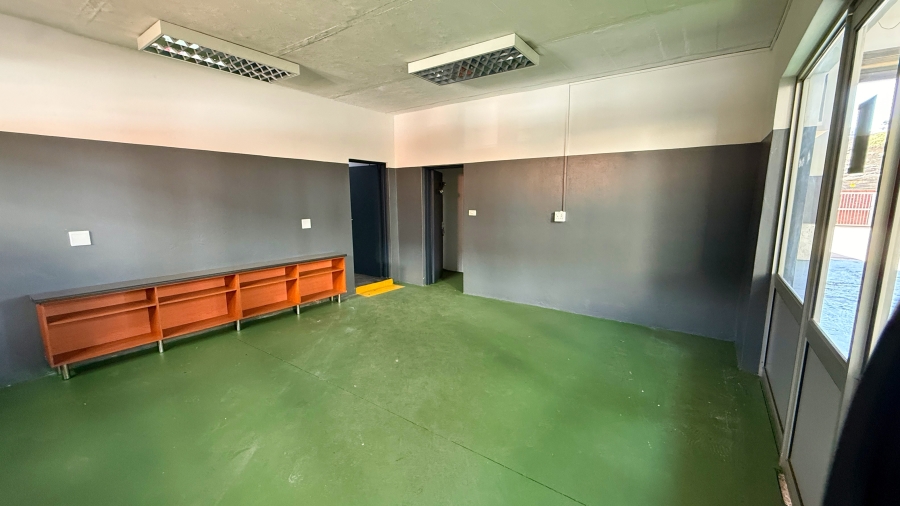 To Let commercial Property for Rent in Glen Anil KwaZulu-Natal