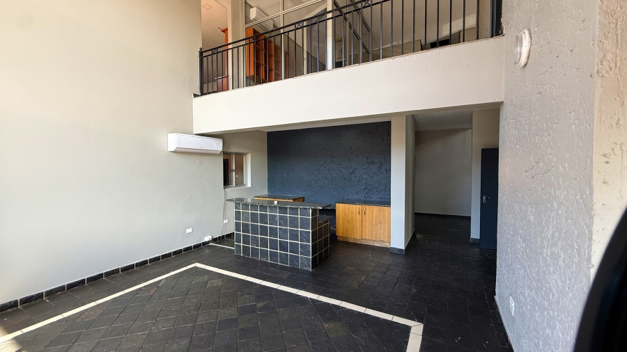 To Let commercial Property for Rent in Glen Anil KwaZulu-Natal