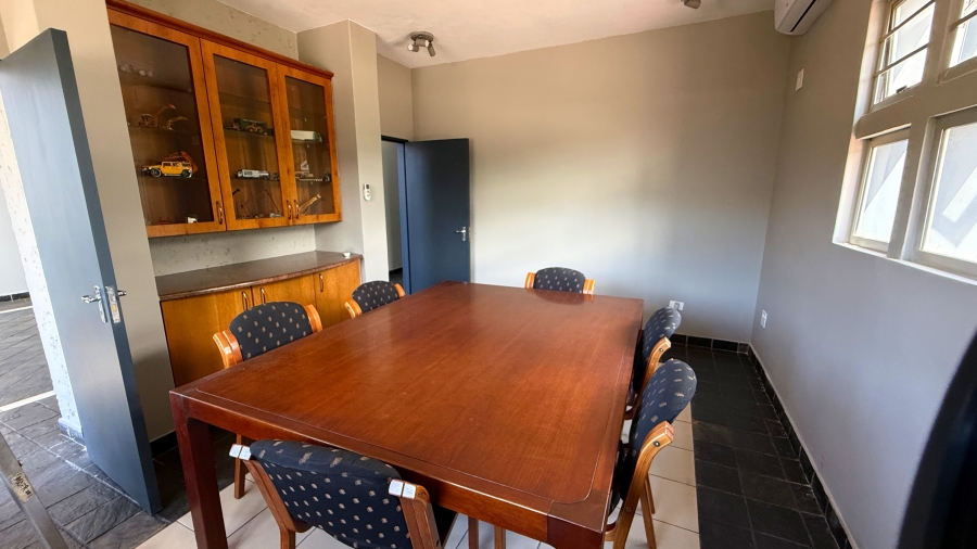 To Let commercial Property for Rent in Glen Anil KwaZulu-Natal