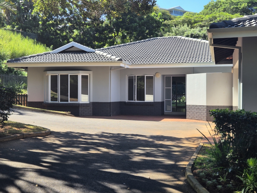 To Let 4 Bedroom Property for Rent in Ballito Central KwaZulu-Natal