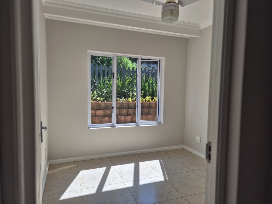 To Let 4 Bedroom Property for Rent in Ballito Central KwaZulu-Natal