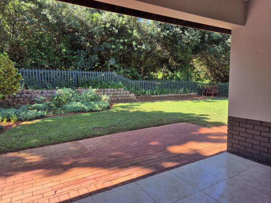 To Let 4 Bedroom Property for Rent in Ballito Central KwaZulu-Natal