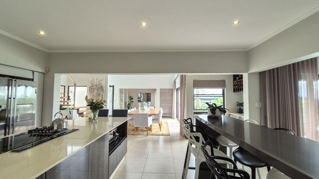 5 Bedroom Property for Sale in Simbithi Eco Estate KwaZulu-Natal