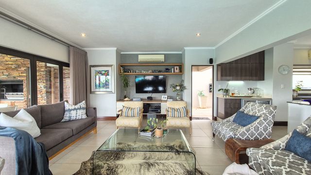 5 Bedroom Property for Sale in Simbithi Eco Estate KwaZulu-Natal