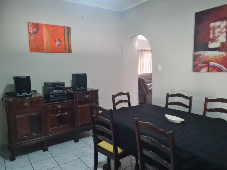 To Let 4 Bedroom Property for Rent in Arboretum KwaZulu-Natal