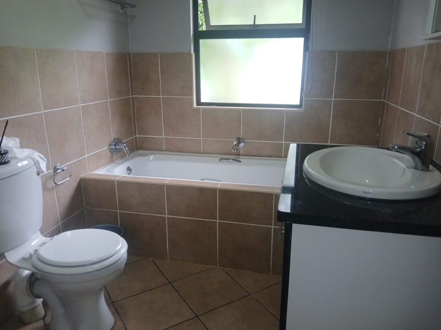 To Let 3 Bedroom Property for Rent in Zini River Estate KwaZulu-Natal