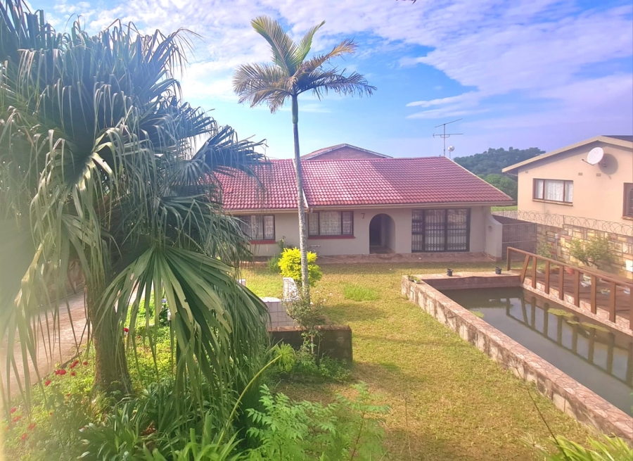 6 Bedroom Property for Sale in High Ridge KwaZulu-Natal