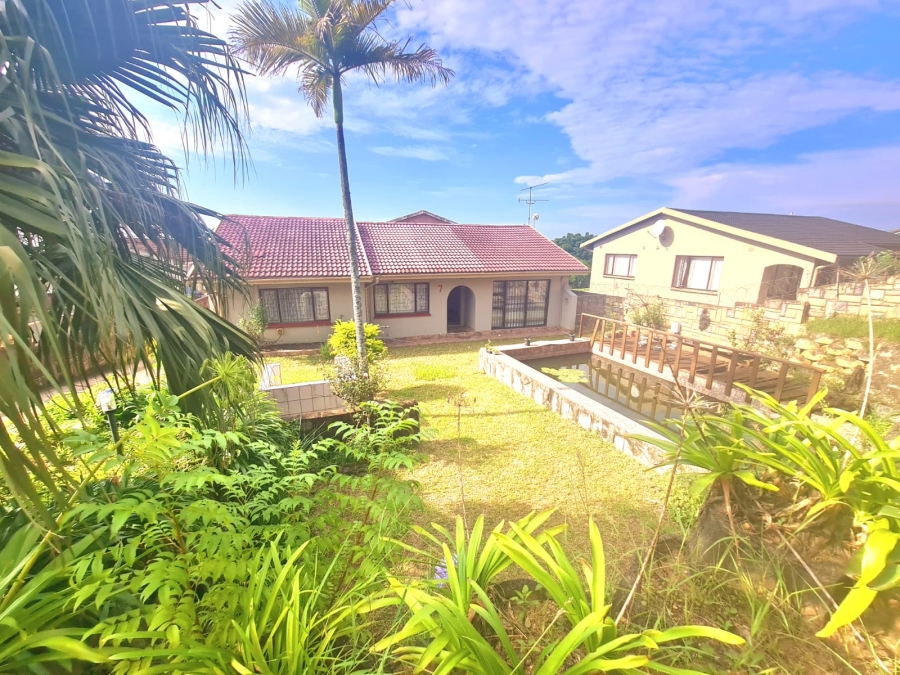 6 Bedroom Property for Sale in High Ridge KwaZulu-Natal