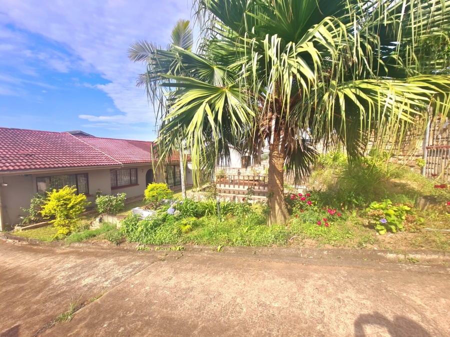 6 Bedroom Property for Sale in High Ridge KwaZulu-Natal