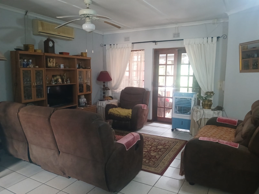 To Let 2 Bedroom Property for Rent in Mtunzini KwaZulu-Natal