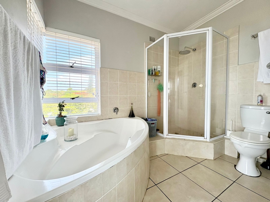 3 Bedroom Property for Sale in Umdloti Beach KwaZulu-Natal