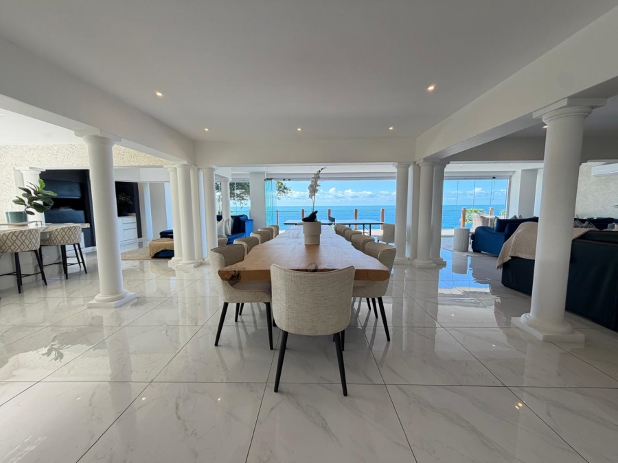 6 Bedroom Property for Sale in Willard Beach KwaZulu-Natal