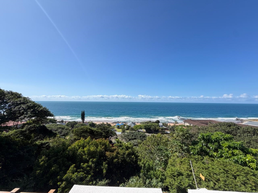 6 Bedroom Property for Sale in Willard Beach KwaZulu-Natal