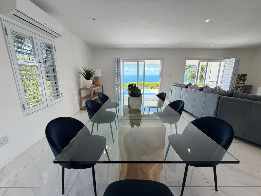 6 Bedroom Property for Sale in Willard Beach KwaZulu-Natal