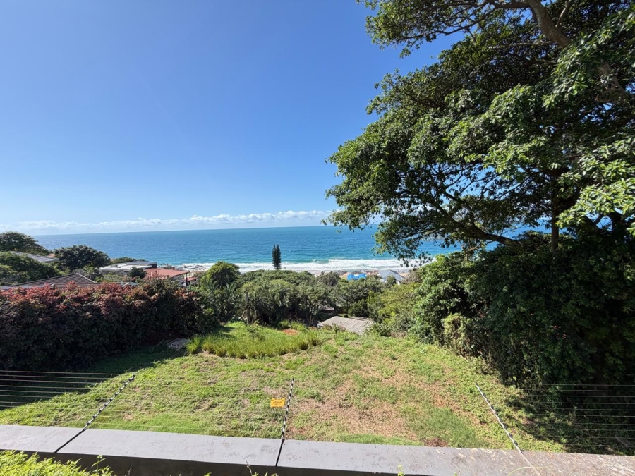 6 Bedroom Property for Sale in Willard Beach KwaZulu-Natal