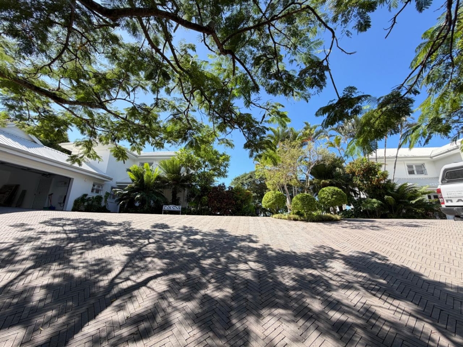 6 Bedroom Property for Sale in Willard Beach KwaZulu-Natal
