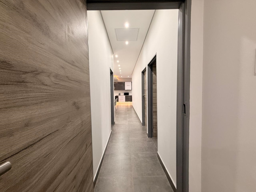 3 Bedroom Property for Sale in Schuinshoogte KwaZulu-Natal