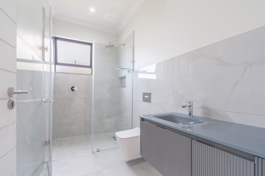 4 Bedroom Property for Sale in New Salt Rock City KwaZulu-Natal