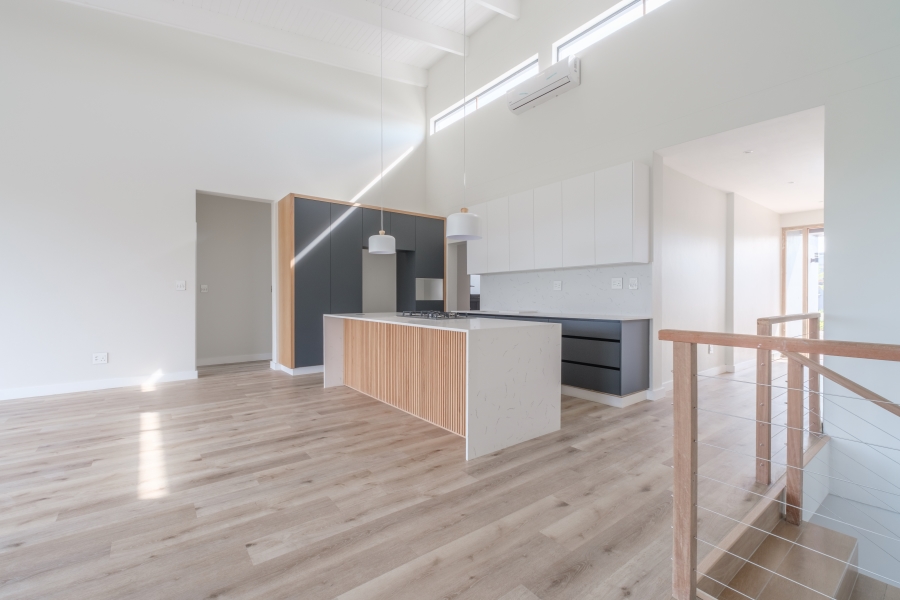 4 Bedroom Property for Sale in New Salt Rock City KwaZulu-Natal