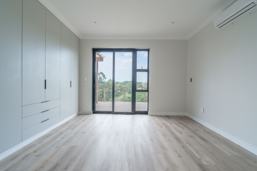 To Let 4 Bedroom Property for Rent in New Salt Rock City KwaZulu-Natal