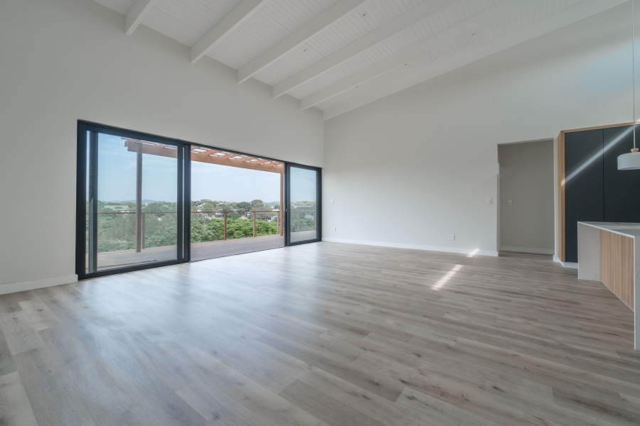 To Let 4 Bedroom Property for Rent in New Salt Rock City KwaZulu-Natal