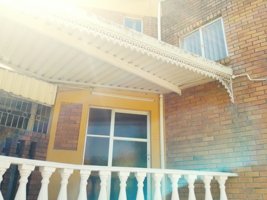 5 Bedroom Property for Sale in Tugela Mouth KwaZulu-Natal