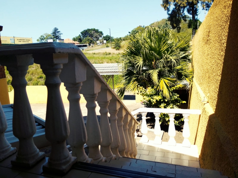 5 Bedroom Property for Sale in Tugela Mouth KwaZulu-Natal