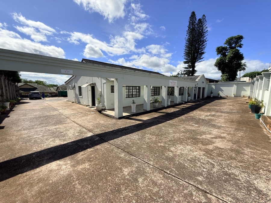 8 Bedroom Property for Sale in Empangeni Central KwaZulu-Natal