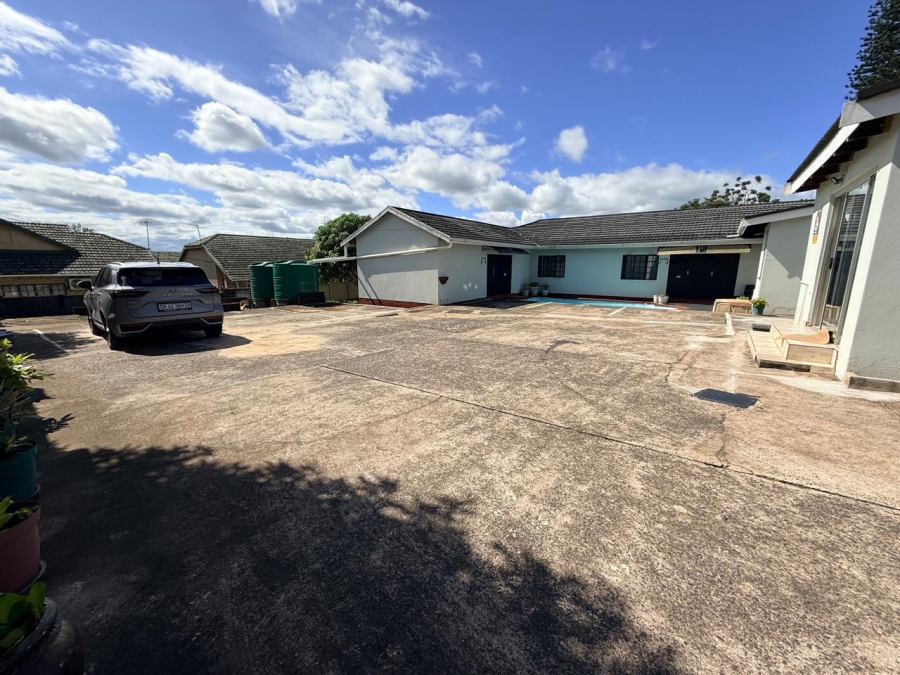 8 Bedroom Property for Sale in Empangeni Central KwaZulu-Natal
