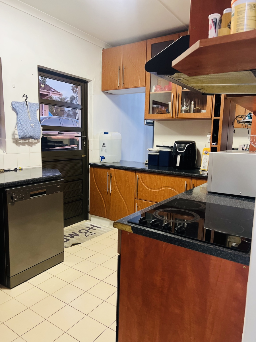 To Let 3 Bedroom Property for Rent in Lynnfield Park KwaZulu-Natal