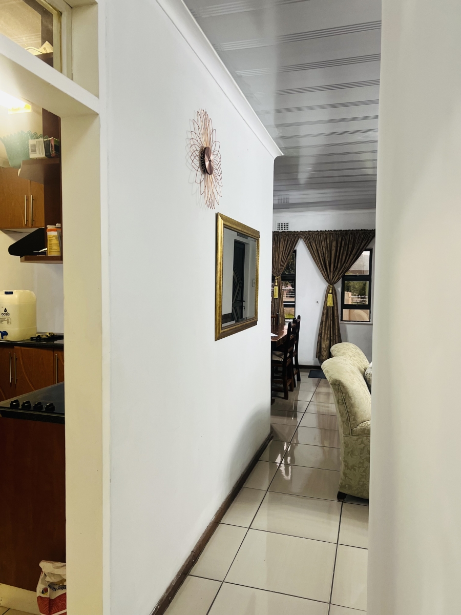 To Let 3 Bedroom Property for Rent in Lynnfield Park KwaZulu-Natal