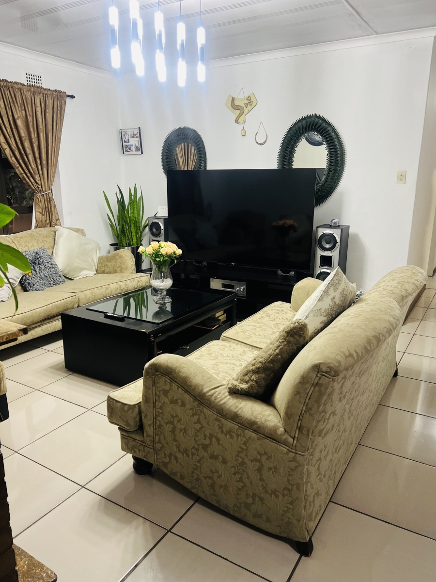 To Let 3 Bedroom Property for Rent in Lynnfield Park KwaZulu-Natal