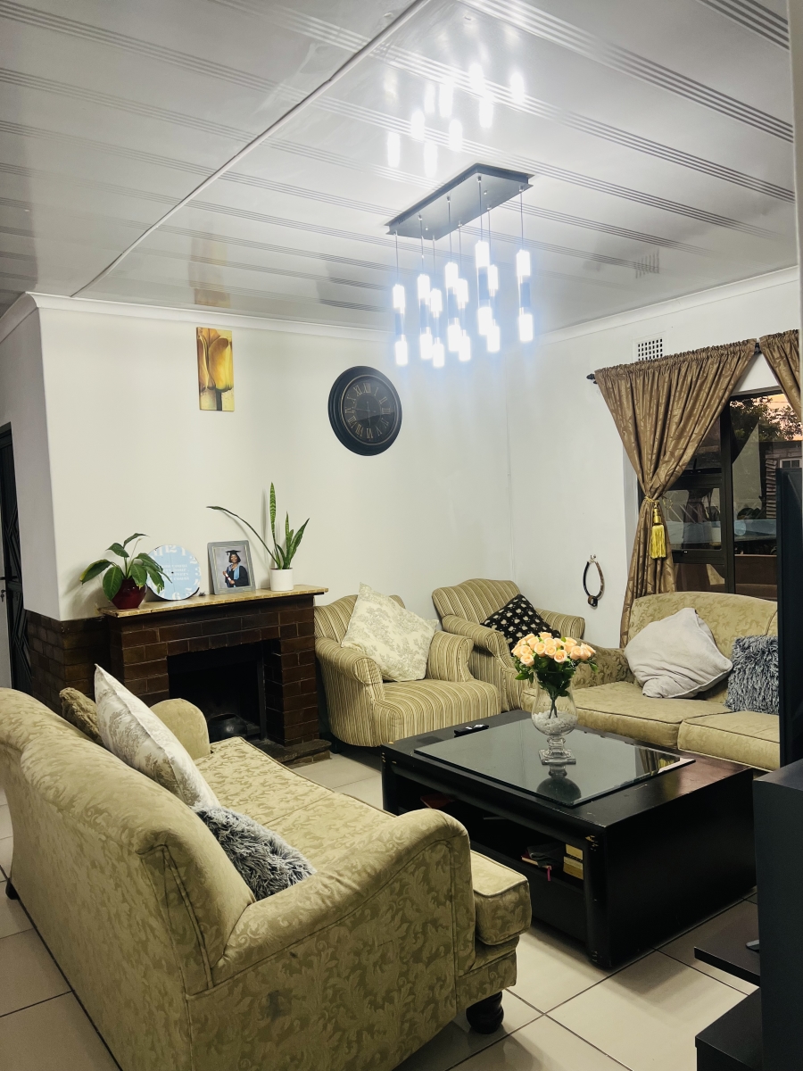 To Let 3 Bedroom Property for Rent in Lynnfield Park KwaZulu-Natal